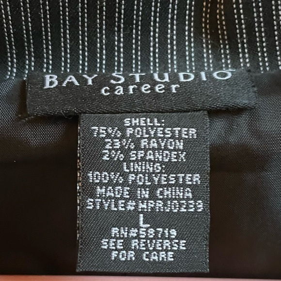 Large Bay Studio Stretch Never Worn Jacket - Picture 5 of 5